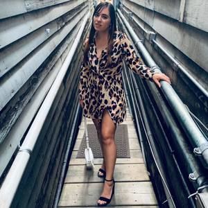 Meet your Posher, Taylor